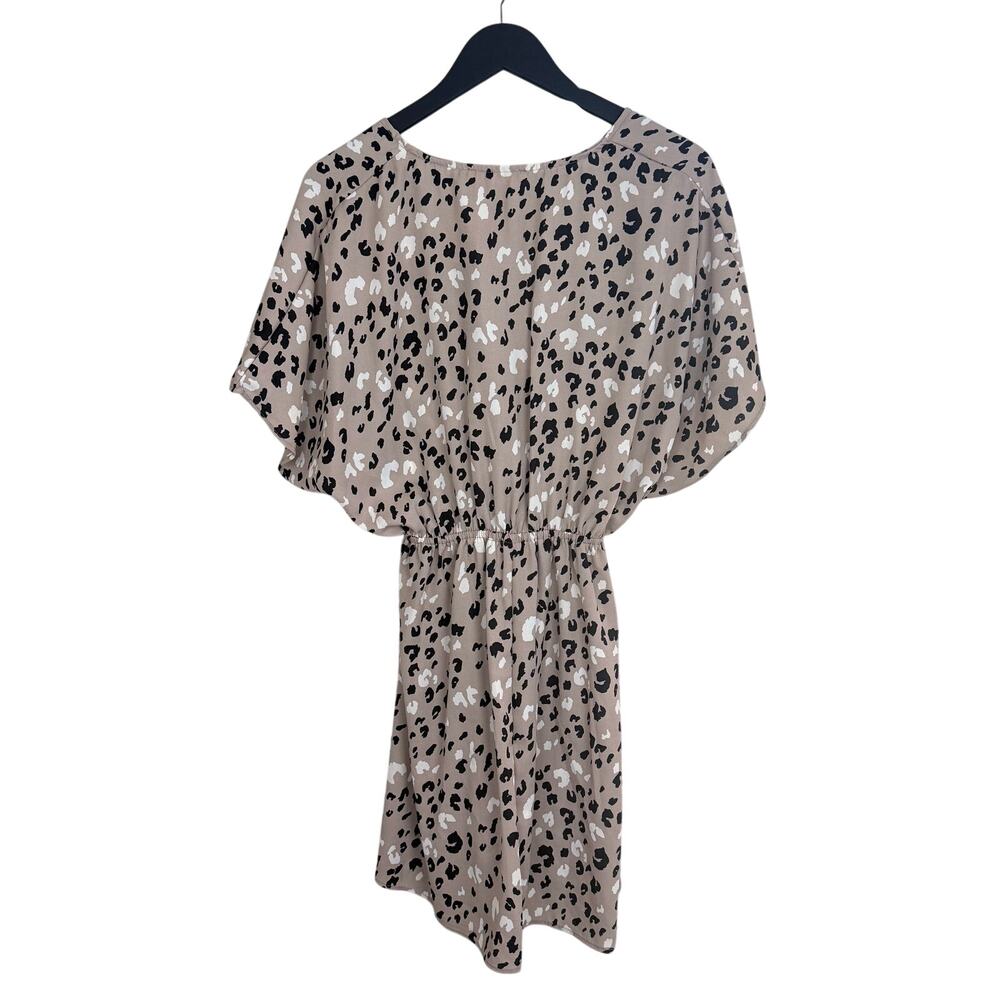 V-Neck Leopard Print Mini Dress MEDIUM - Picture 4 of 5